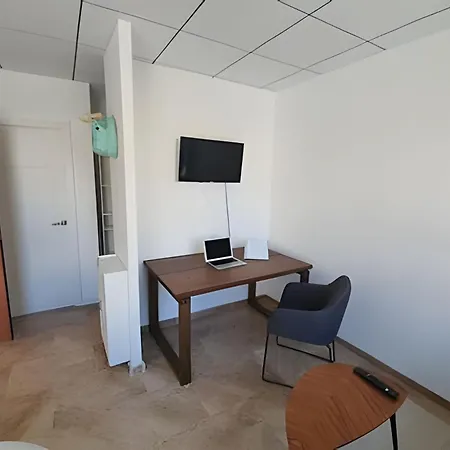 11 Nights Apartament Walencja